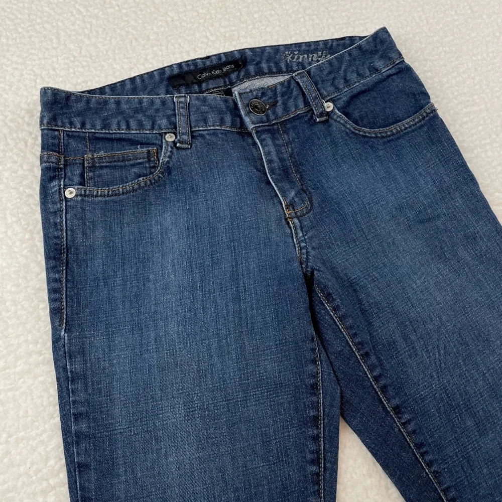 CALVIN KLEIN JEANS • Dark Wash Skinny Jeans, 6P - Picture 10 of 10